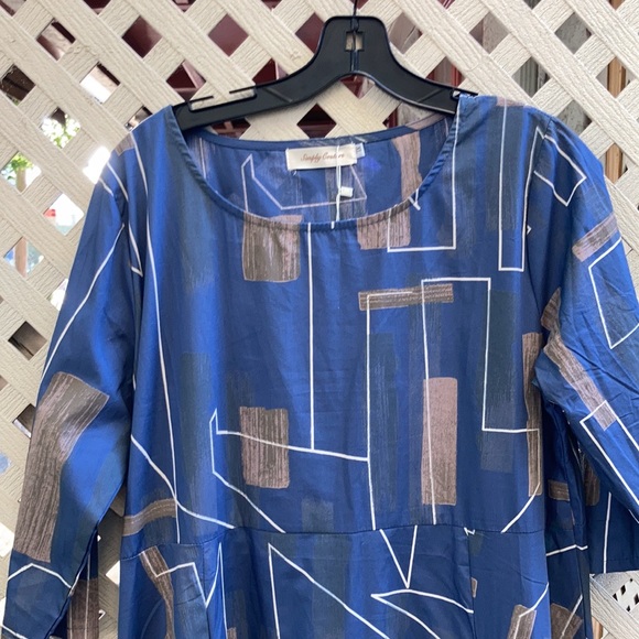 Simple couture dress NWT - Picture 2 of 4